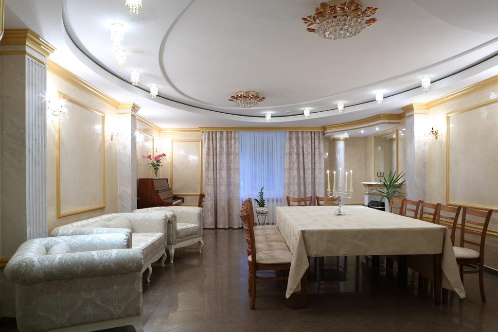 Hotel Bachus Chisinau Ruang foto
